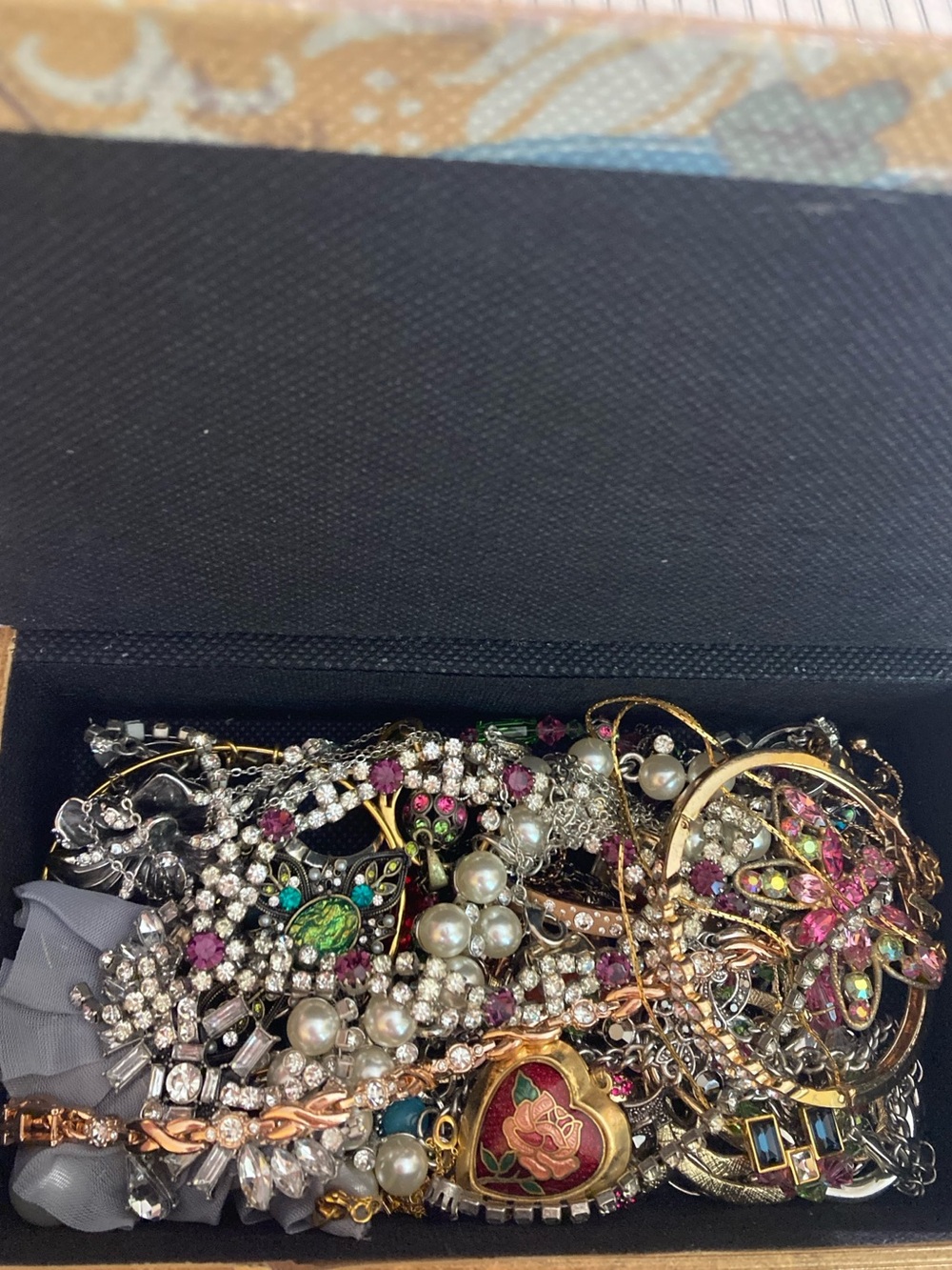 Mystery Jewelry Lot 25+ Pieces Vintage Modern Wear Resell